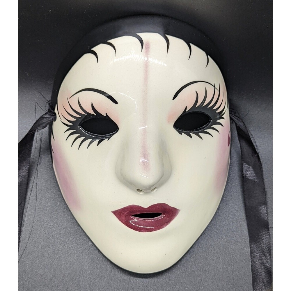 VINTAGE Fancy Faces Porcelain Wall Mask New Orleans Signed Mardi Gras 1984